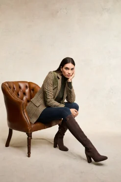 Best Albany Heeled Boot (Chocolate Suede) Women Boots