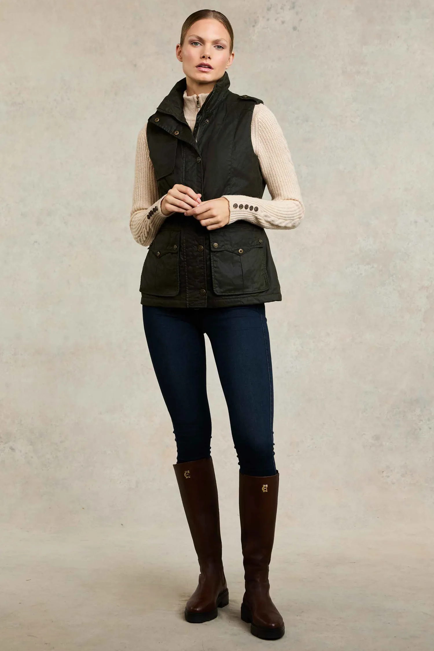 Discount Alma Wax Gilet (Dark Olive) Women Gilets