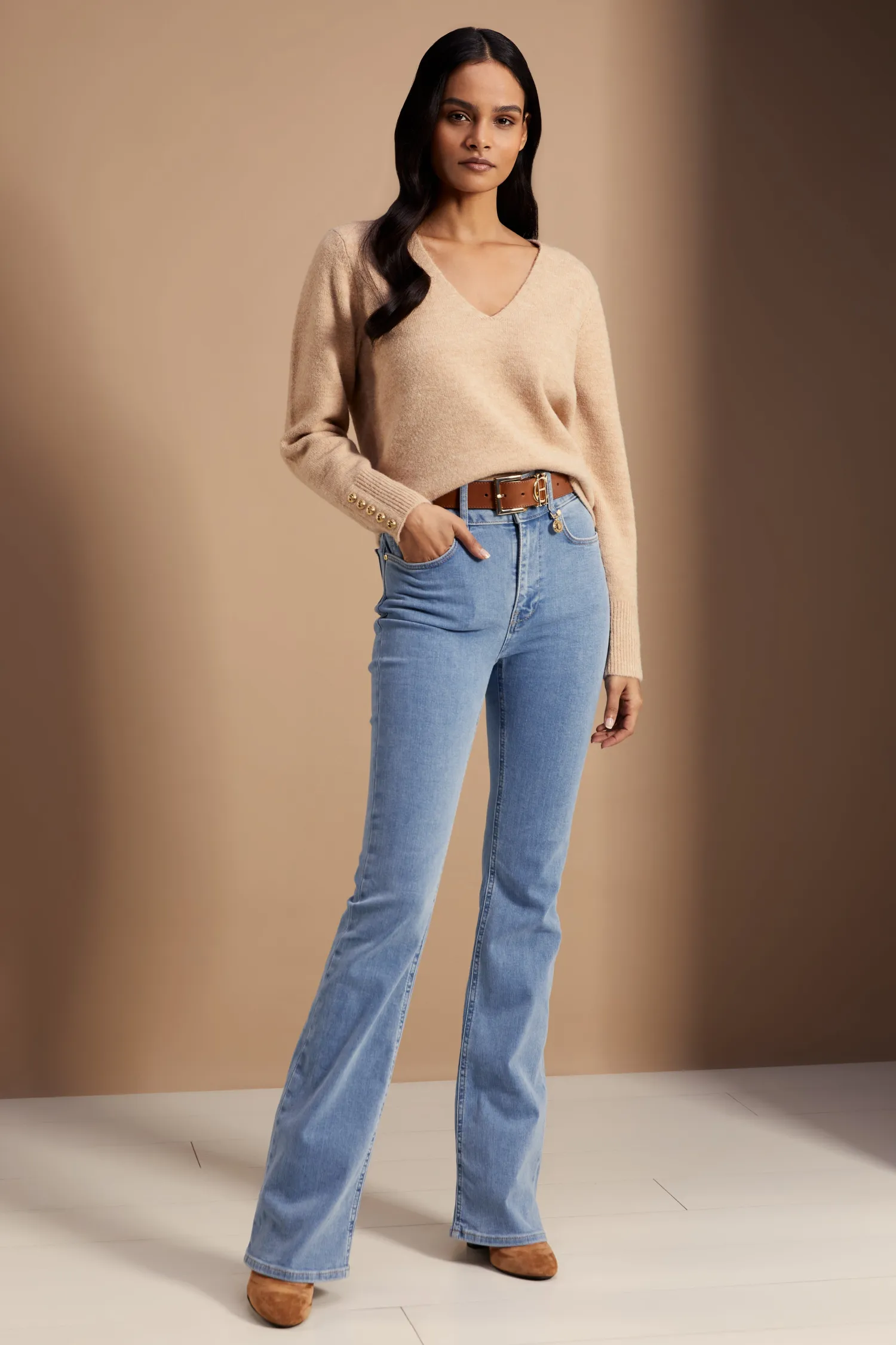 Best Berkeley V-Neck Knit Women Knitwear