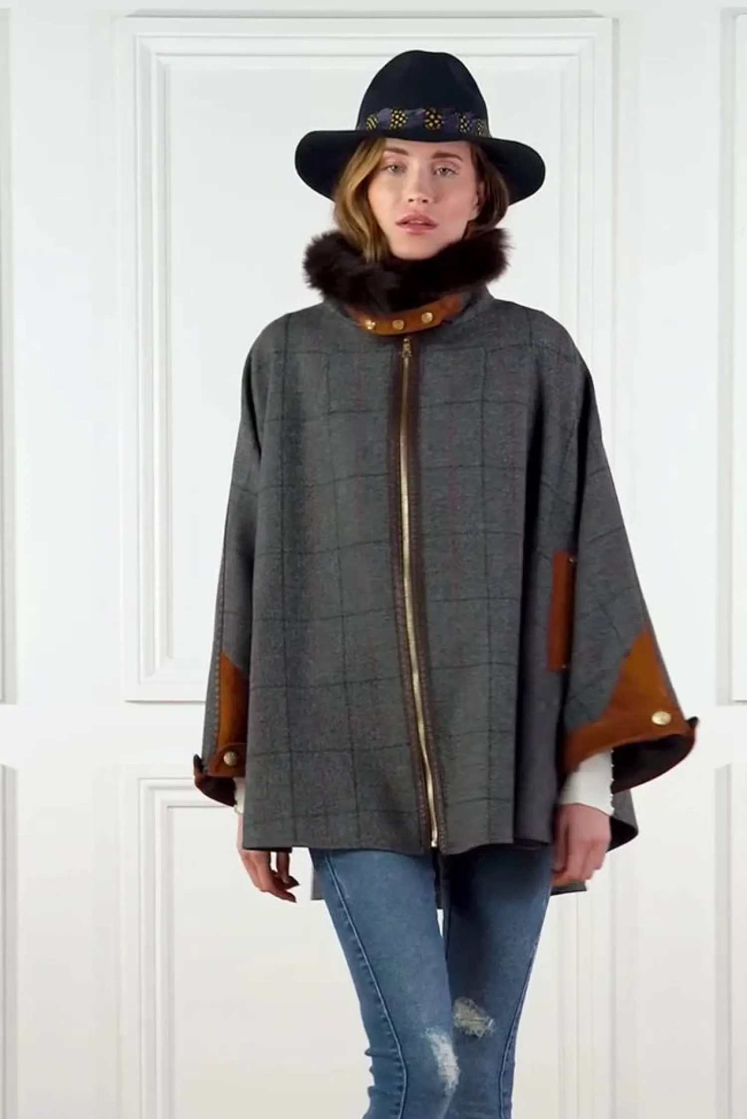 Fashion Chiltern Cape (Mid Blue Check) Women Capes|Tailoring
