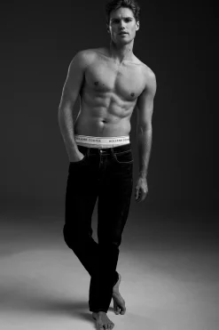Hot Classic Straight Jean Jeans