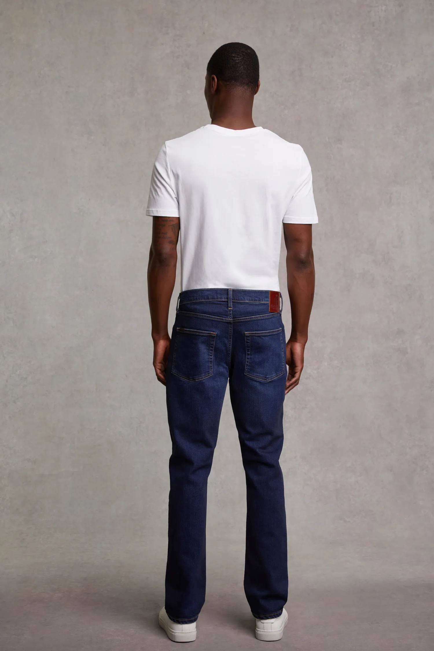 Discount Classic Straight Jean (Washed Indigo) Jeans