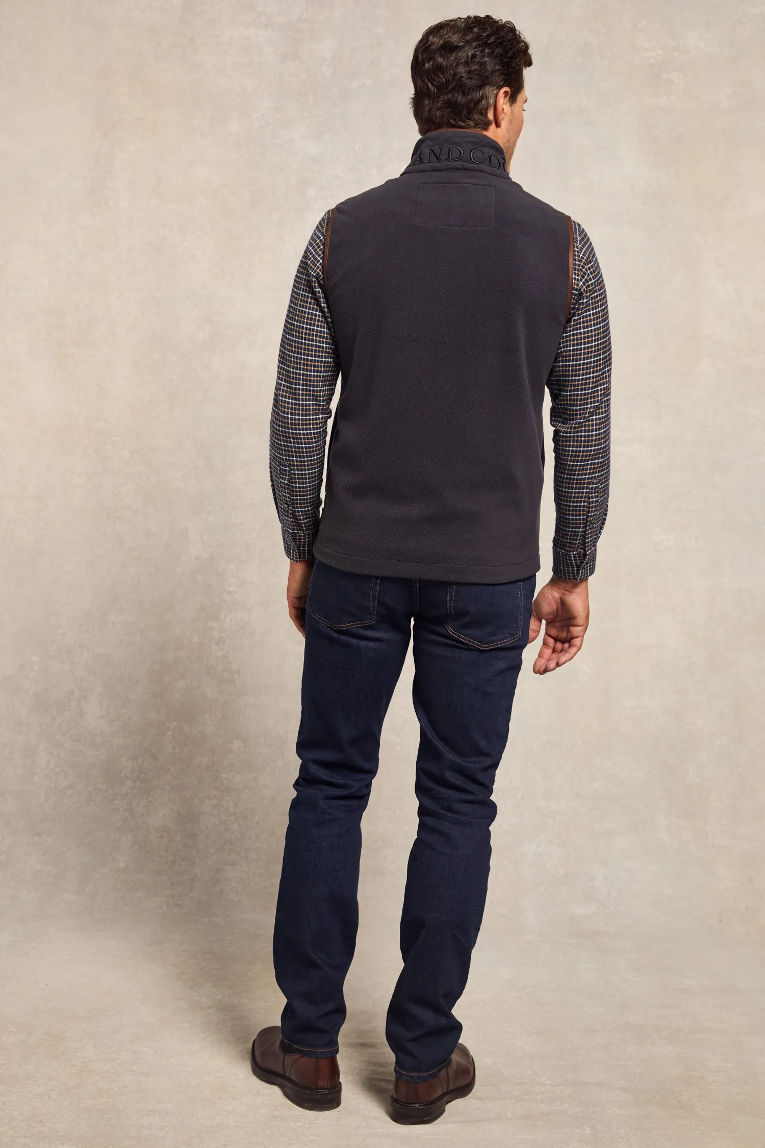 Hot Country Fleece Gilet (Ink Navy) Fleeces|Gilets