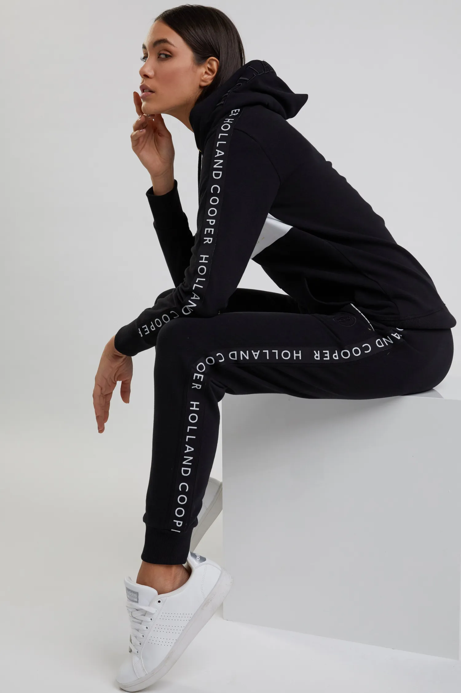 Hot Deluxe Jogger Women Joggers