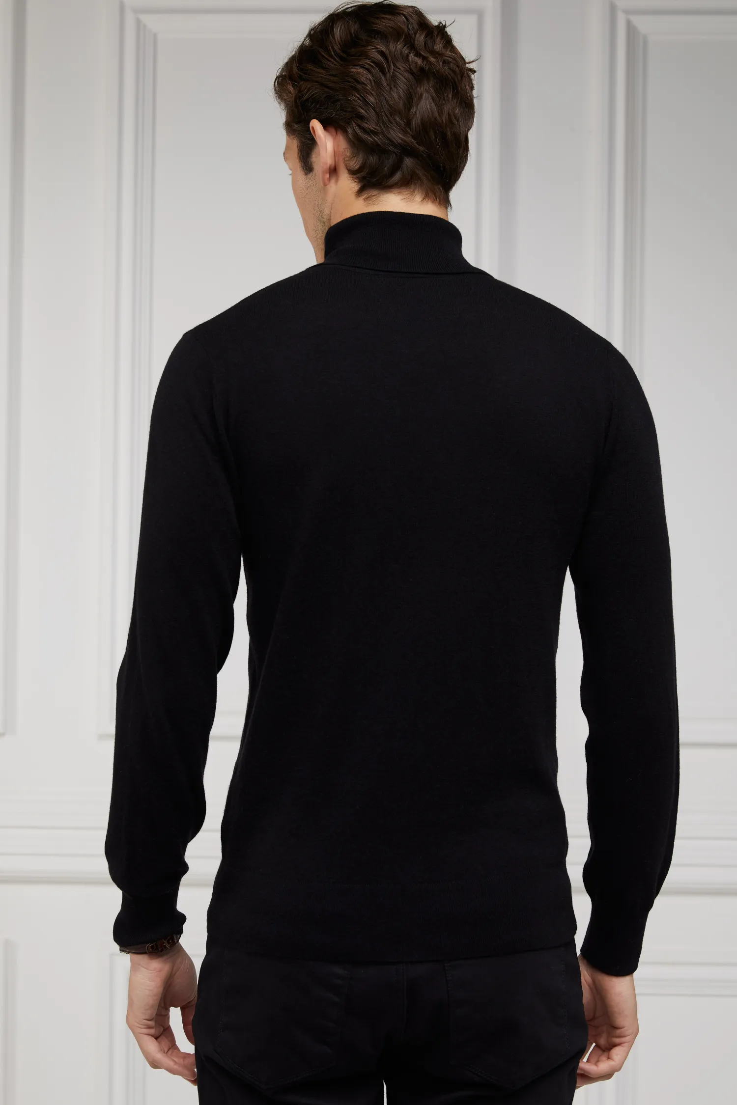 New Fine Roll Neck Knit Knitwear