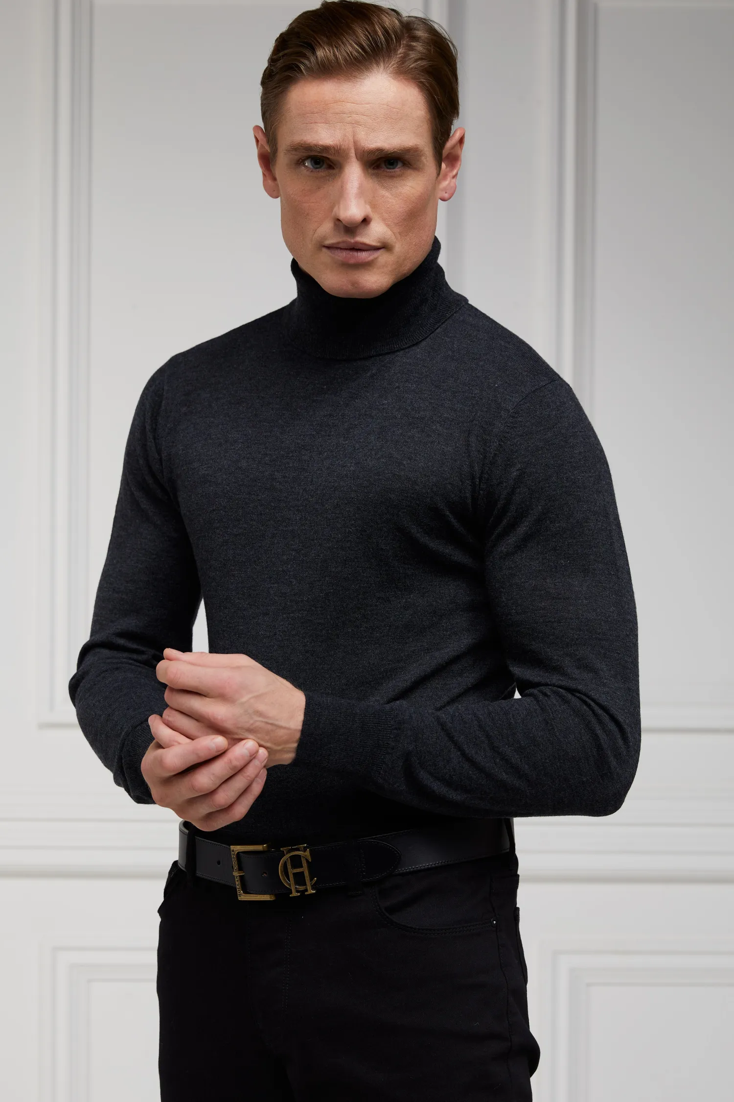New Fine Roll Neck Knit Knitwear