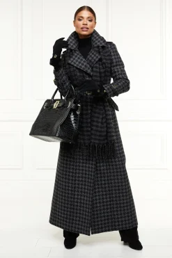 Clearance Full Length Chelsea Trench Coat (Large Scale Charcoal Houndstooth) Women Trench Coats|Coats