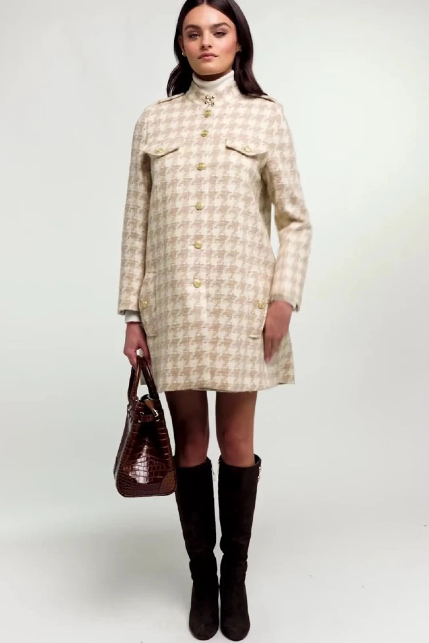 Best Highbury Cape Coat (Camel Houndstooth) Women Capes|Tailoring