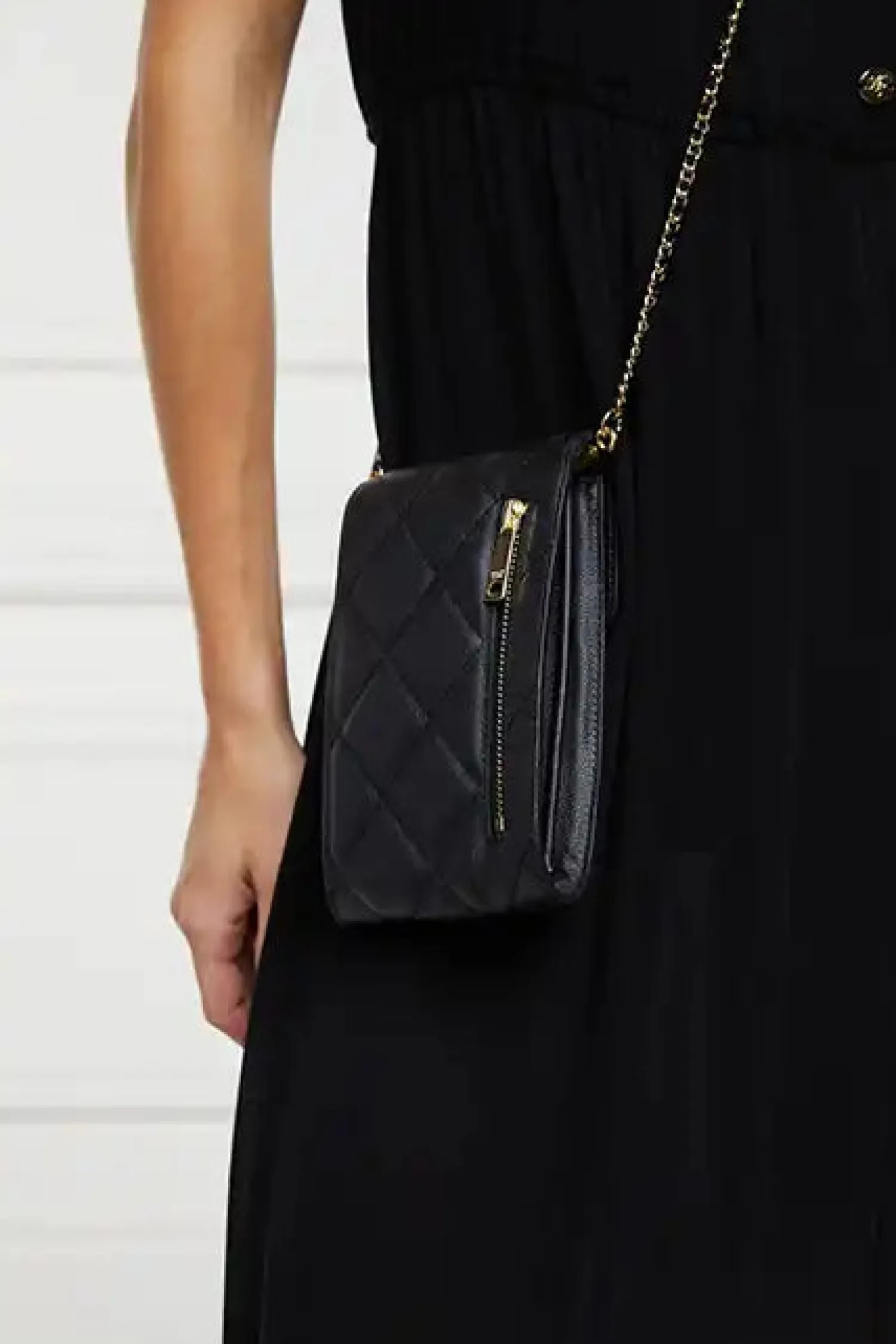 Online Knightsbridge Phone Pouch (Black Quilted) Women Crossbody Bags|Clutch Bags