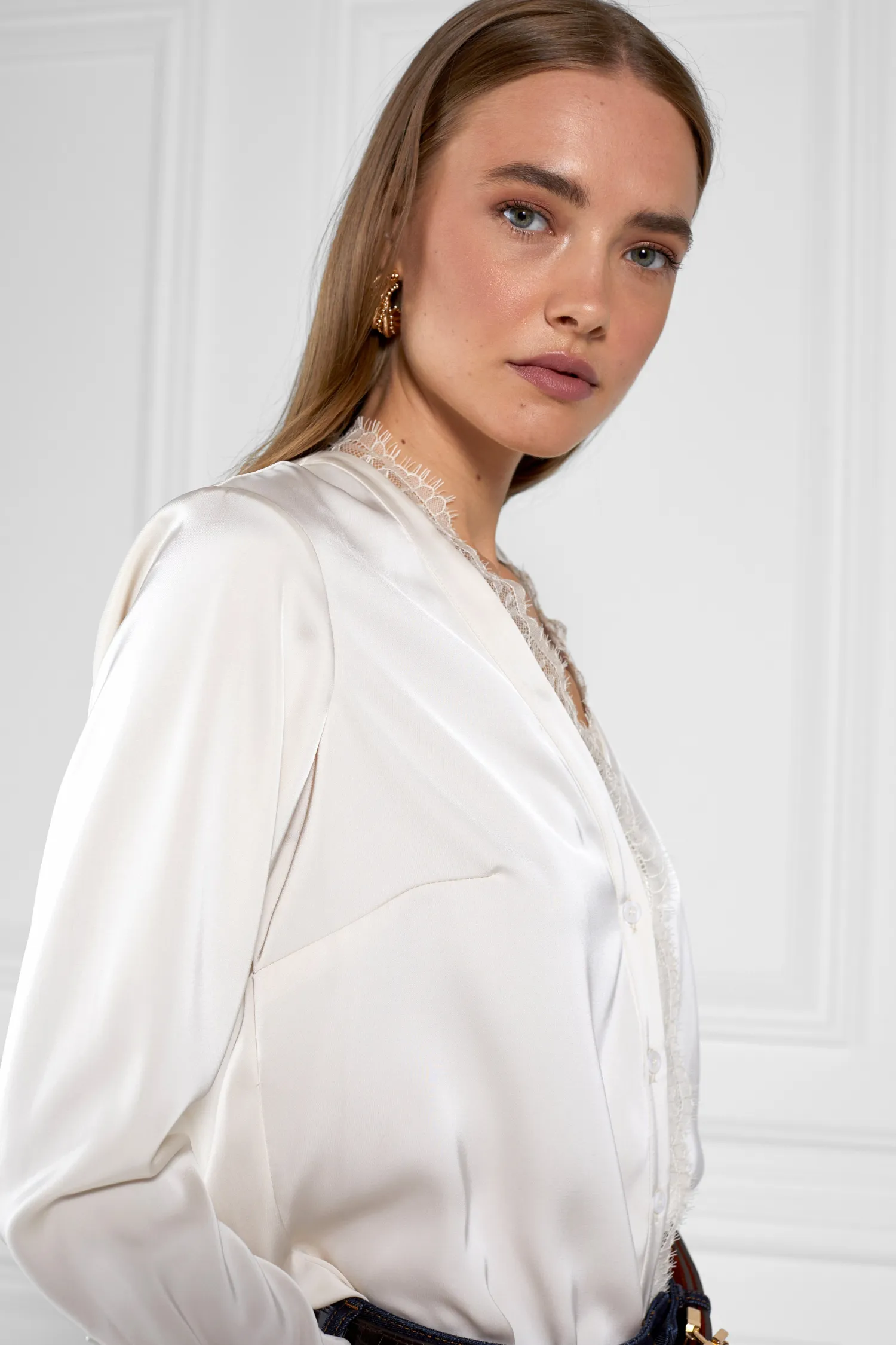 Fashion Lace V-Neck Blouse Women Shirts & Blouses