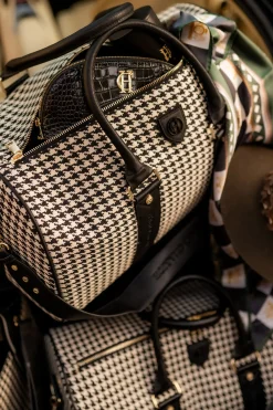 Sale Regency Holdall (Ecru Houndstooth) Women Holdalls & Suitcases|Travel Bags