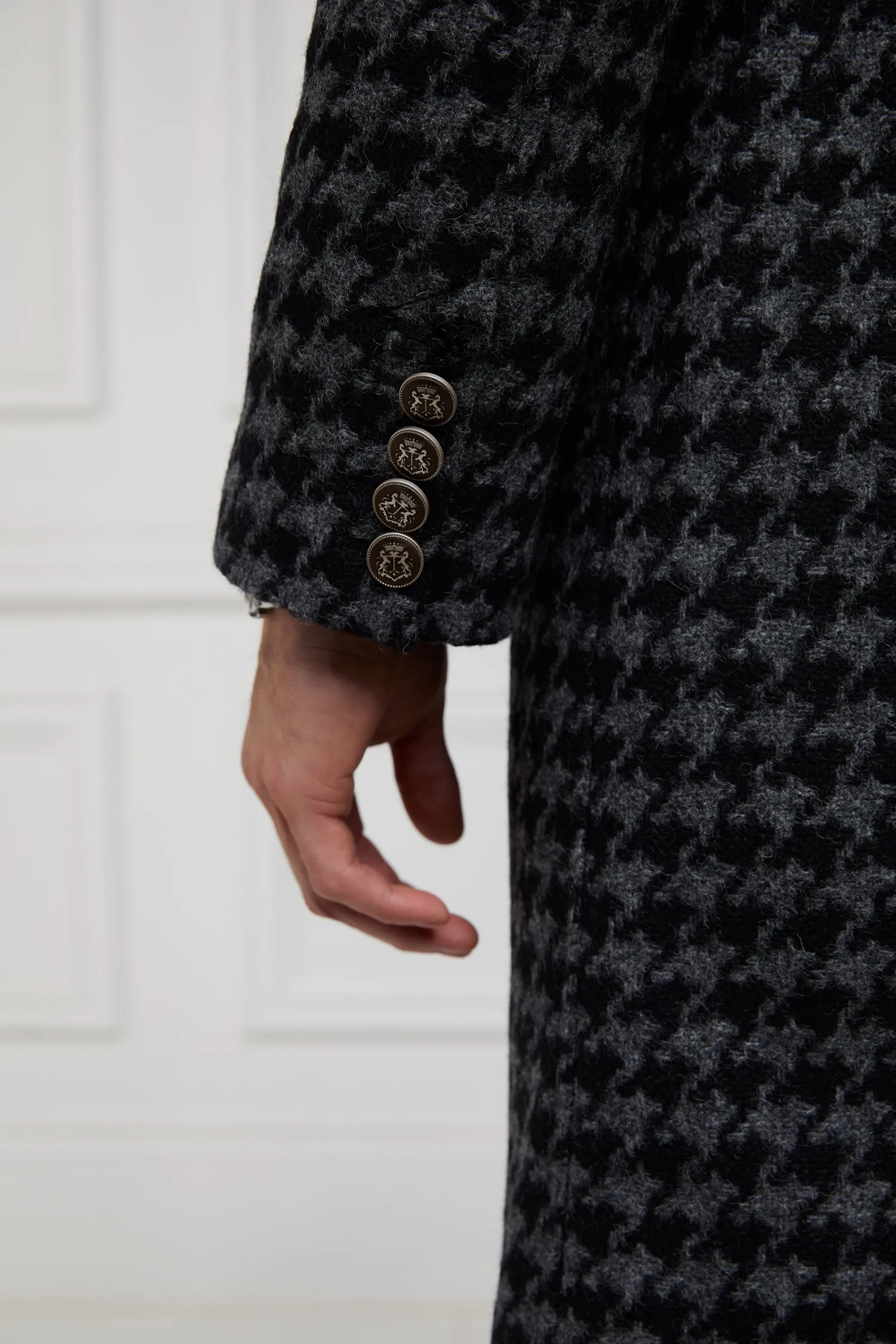 Hot The Cheltenham Coat (Large Scale Charcoal Houndstooth) Coats